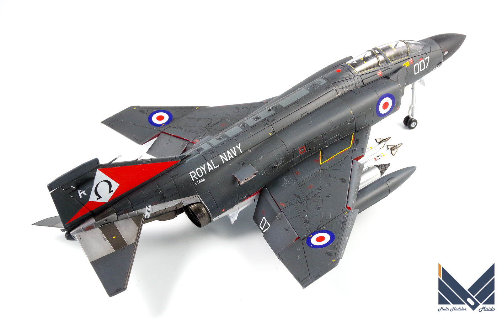 エアフィックス 1/72 ブリティッシュ・ファントム 完成品 FG.1 AIRFIX
