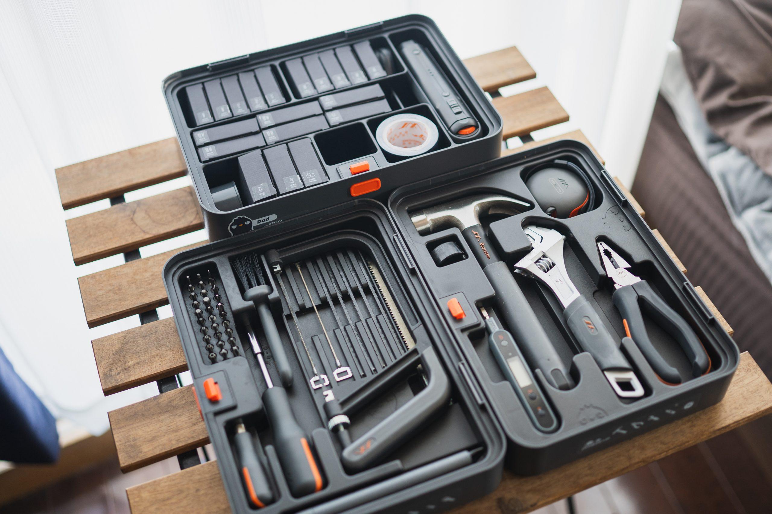 これからDIY始める人にもいいかも。見た目もスマートな工具が一式に