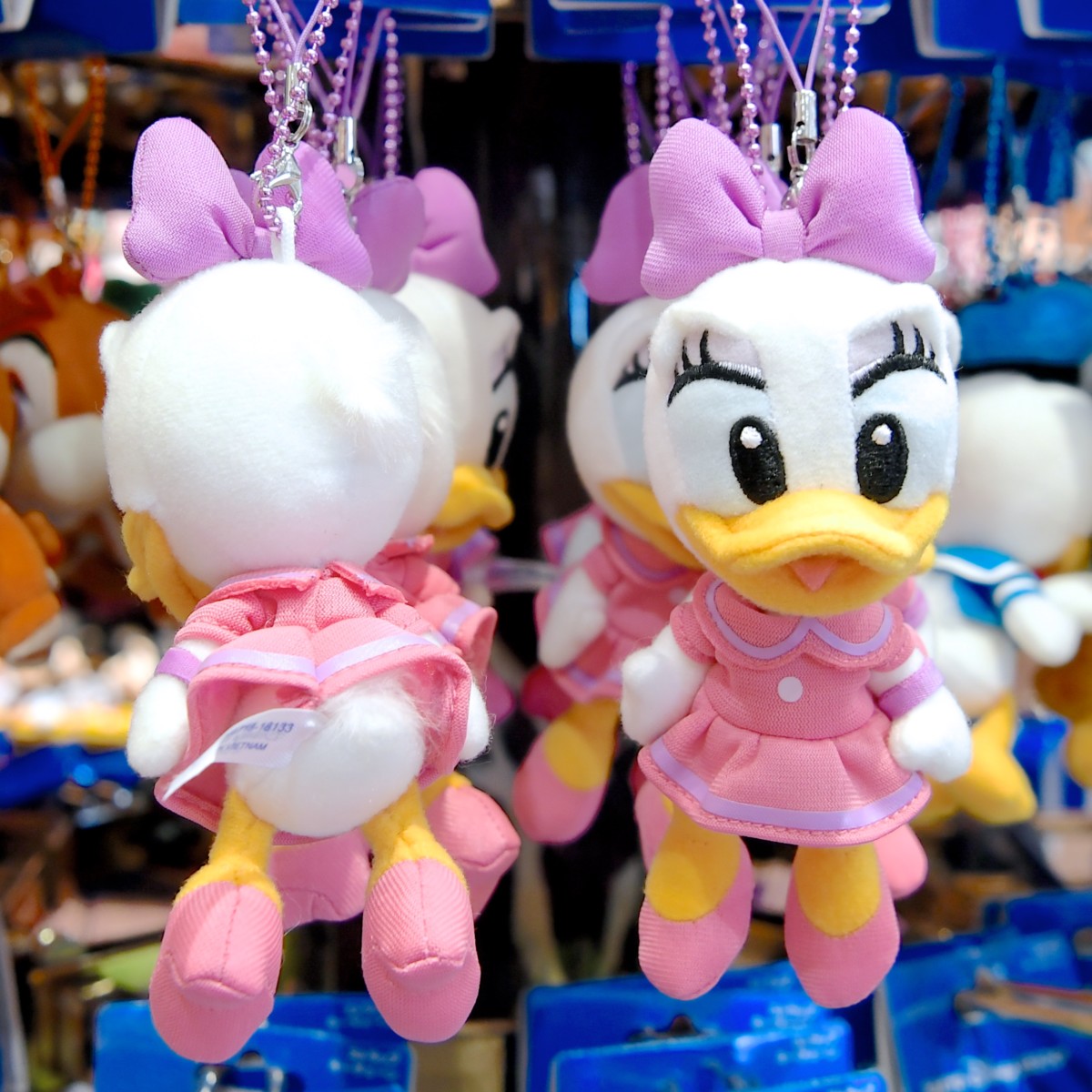 2頭身姿がかわいい！東京ディズニーランド ぬいぐるみストラップキー