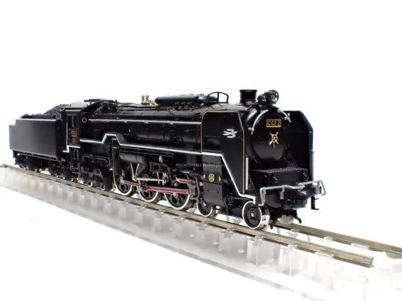 C62 2号機 梅小路機関区 「KATO京都駅企画製品」が入線です。 KATO