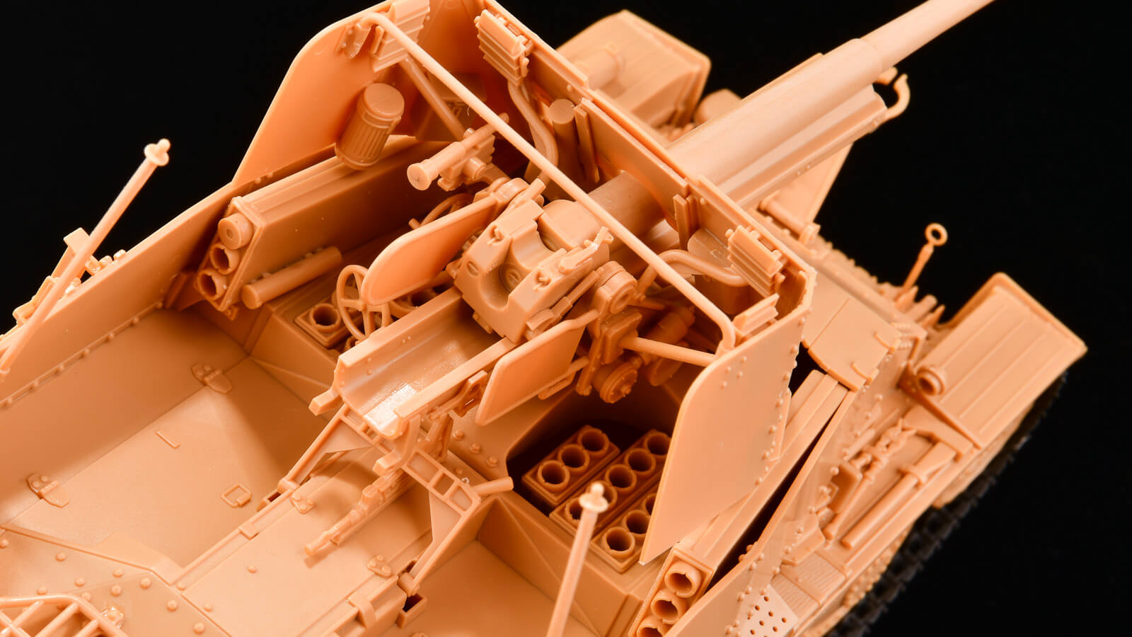 花金だ！仕事帰りに買うプラモ。タミヤMMのディテール番長で楽しい週末