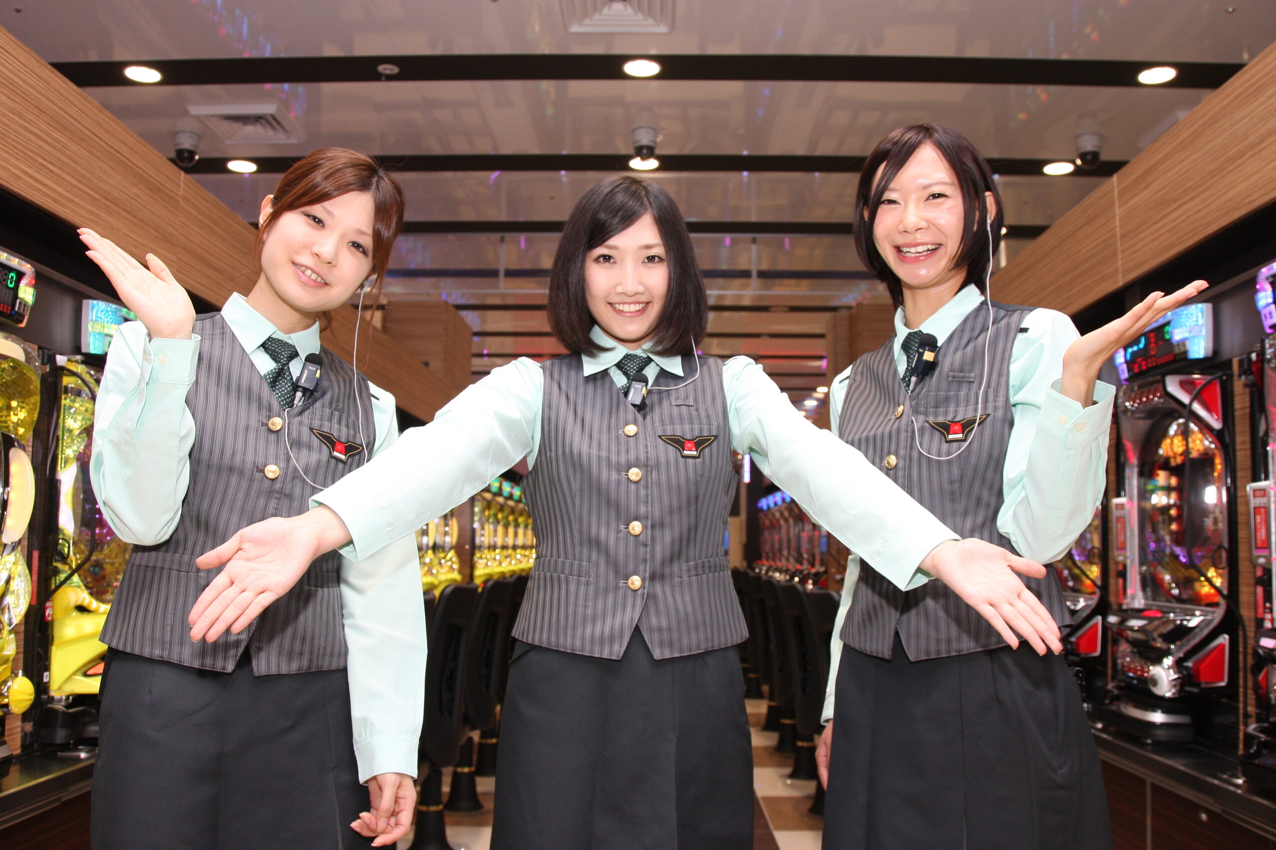 一般職／パチンコ・スロットホールスタッフの正社員／ニューラッキー