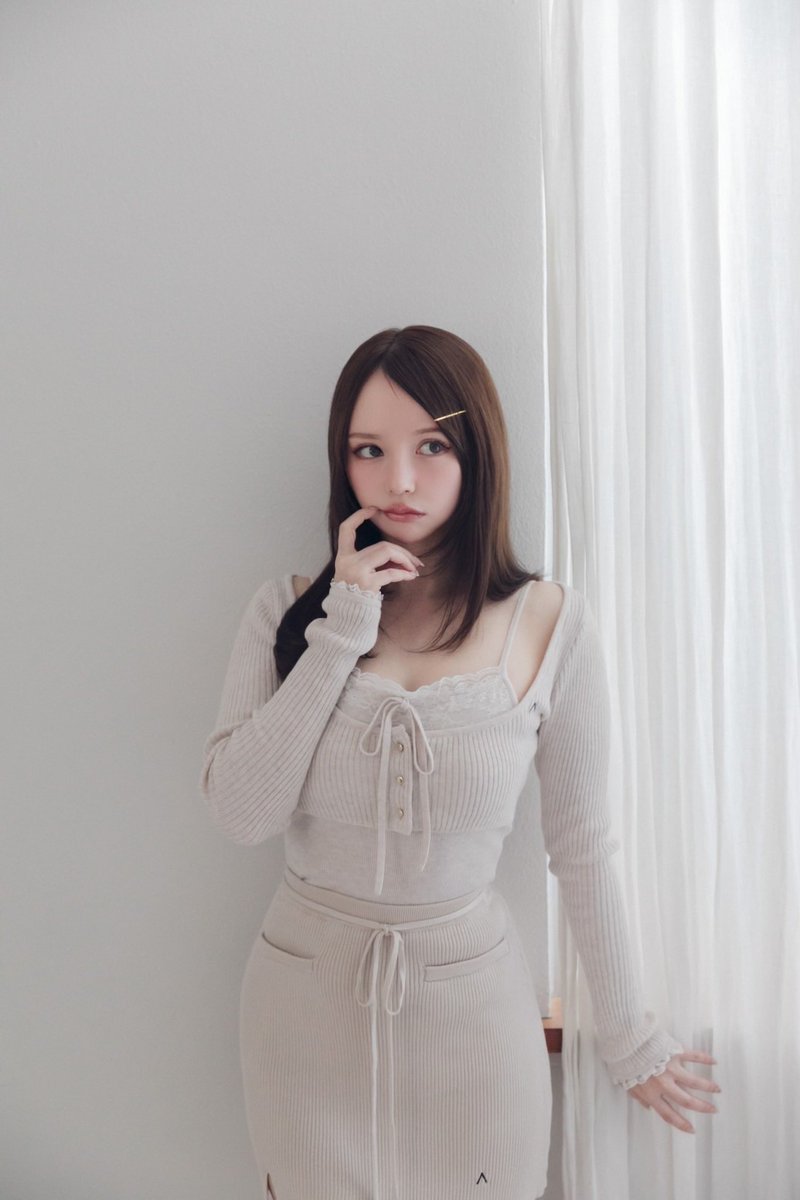 1/30(火)発売分から下記2点を受注販売いたします。 Wren girls set up