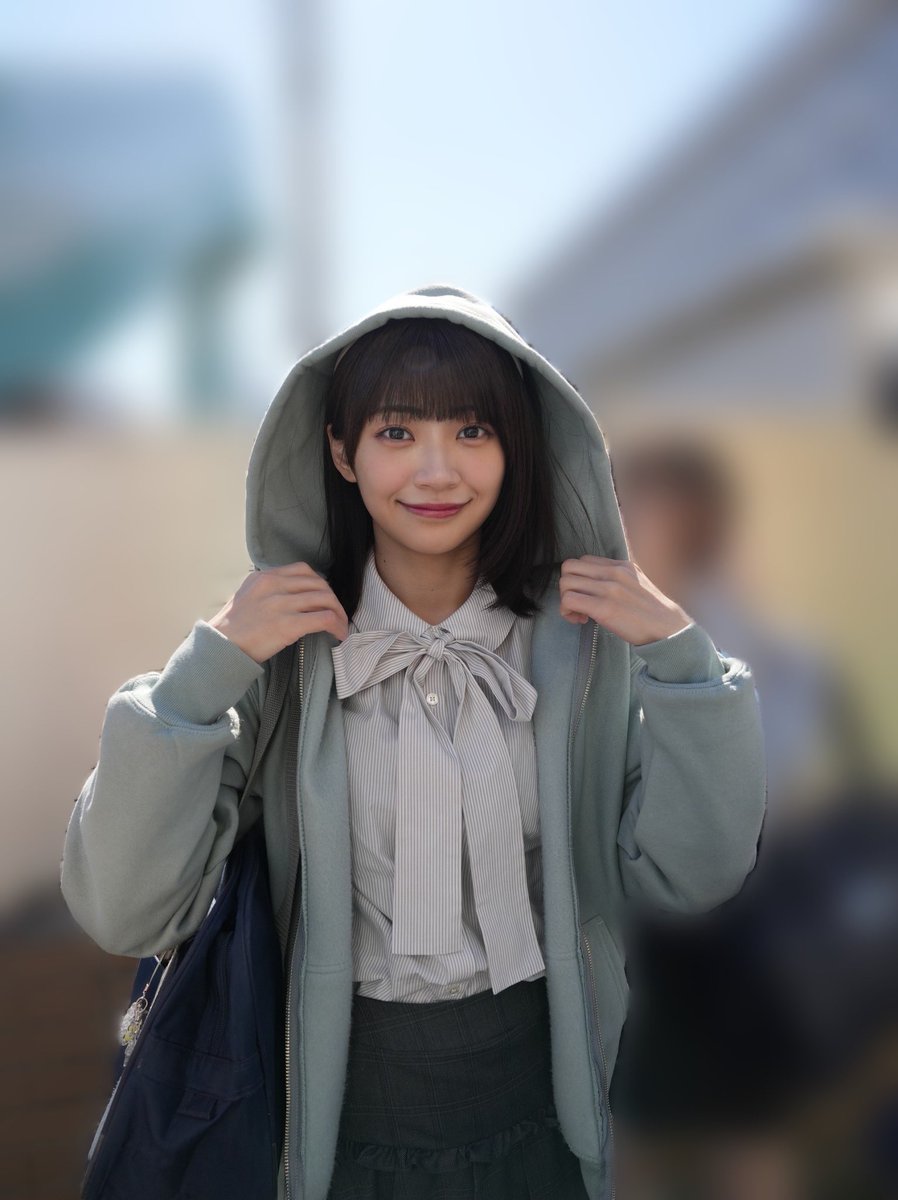 最高のMVでした！ 話は変わるんだけどこのパーカー裏起毛エグくて服に