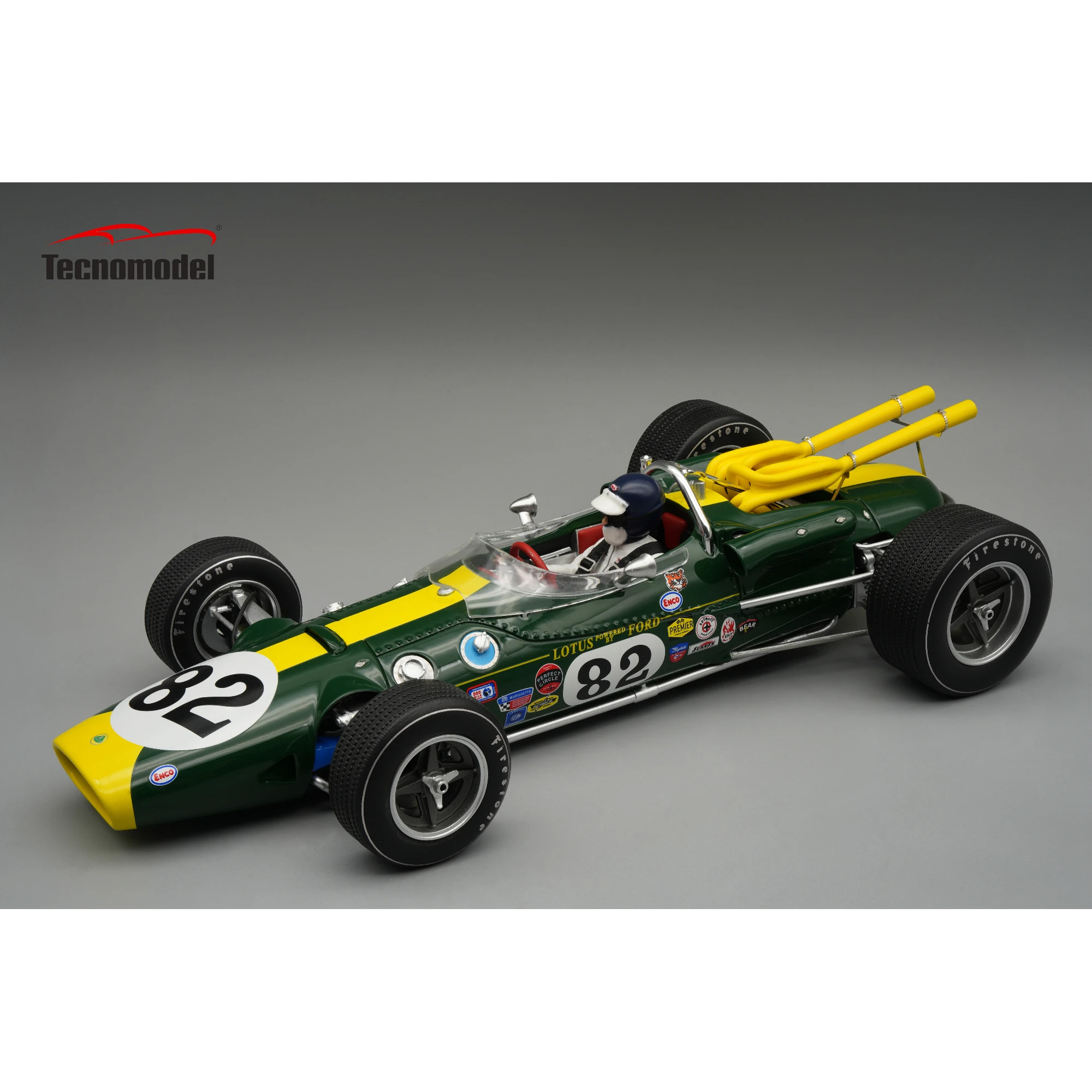 Lotus 38 1965 Winner 500 Indy Driver: Jim Clark car #82 | Tecnomodel