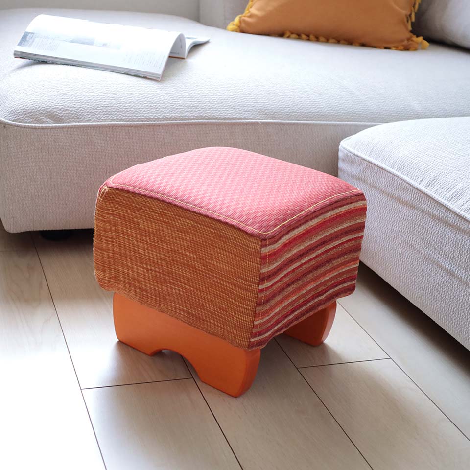 WARASHI MONPE STOOL【数量限定品】 – ROOTS FACTORY