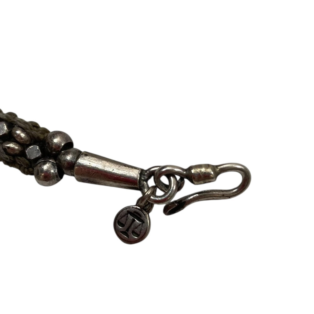 Sara Finchley(サラ・フィンチリー) silver misanga bracelet