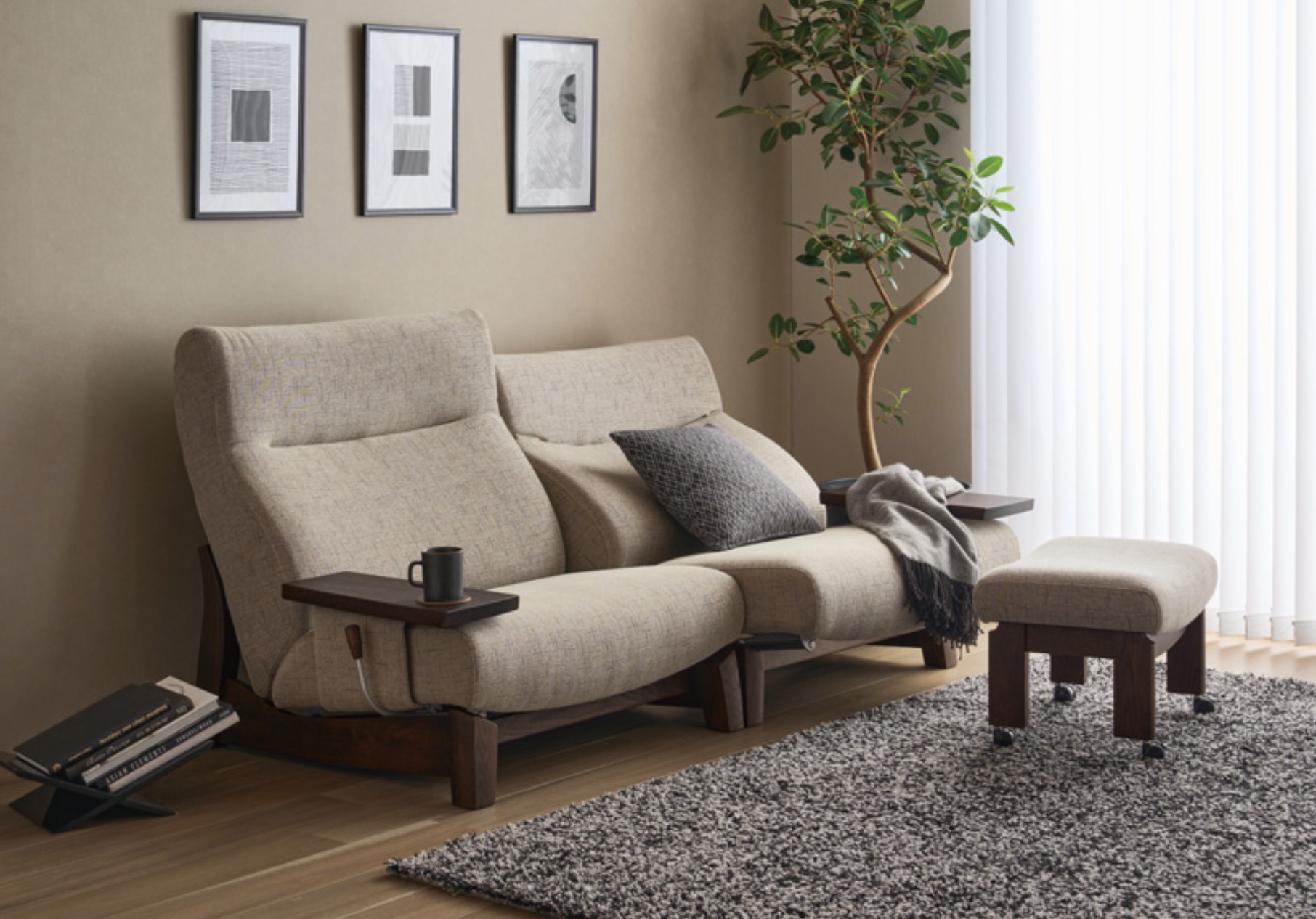 カリモク家具（KARIMOKU FURNITURE） カリモク オットマン WW76モデル