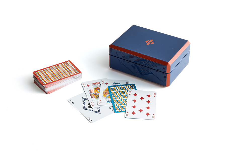 HERMÈS Card Case & Bridge Cards | Silver Magazine