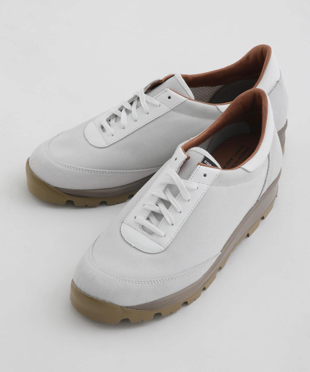 REPRODUCTION OF FOUND/CANADIAN MILITARY TRAINER