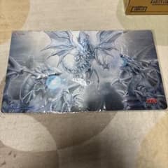 アジア版 遊戯王の日 白き龍の威光 公式プレイマット 青眼の白龍