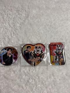 仮面ライダーガヴ tos ヴァレン 辛木田絆斗缶バッジセット - メルカリ
