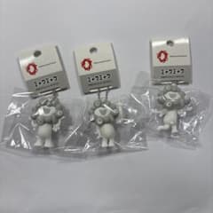 新品』！ 白ミャクミャクpvcマスコット ABC3種セット 値下げしました