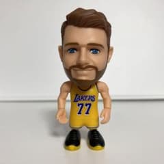 NBA レイカーズ ルカ・ドンチッチ フィギュア - メルカリ