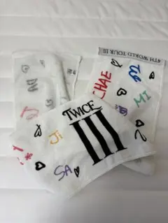 2026年最新】twiceライブタオルの人気アイテム - メルカリ