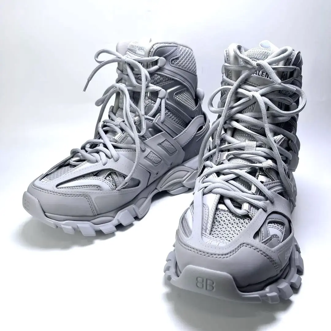 2026年最新】balenciaga track hikeの人気アイテム - メルカリ