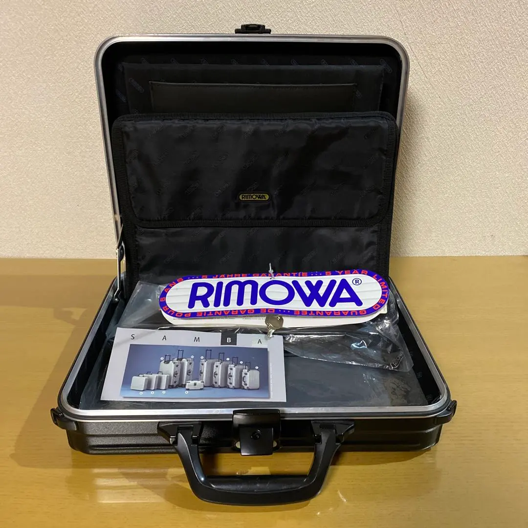 2026年最新】RIMOWA SAMBAの人気アイテム - メルカリ