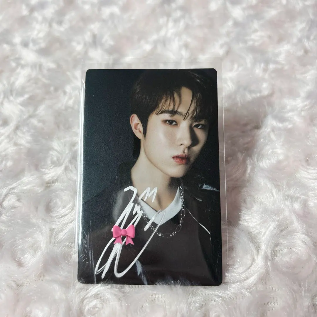 2026年最新】直筆サイン yuiの人気アイテム - メルカリ