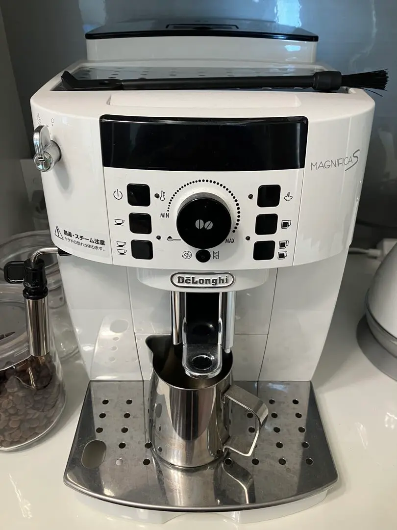 2026年最新】デロンギ マグニフィカs ecam22112wの人気アイテム - メルカリ