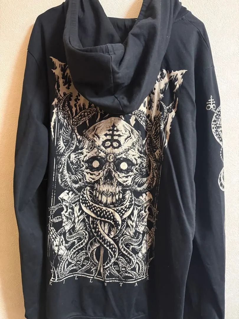 2026年最新】蛇柄 パーカーの人気アイテム - メルカリ