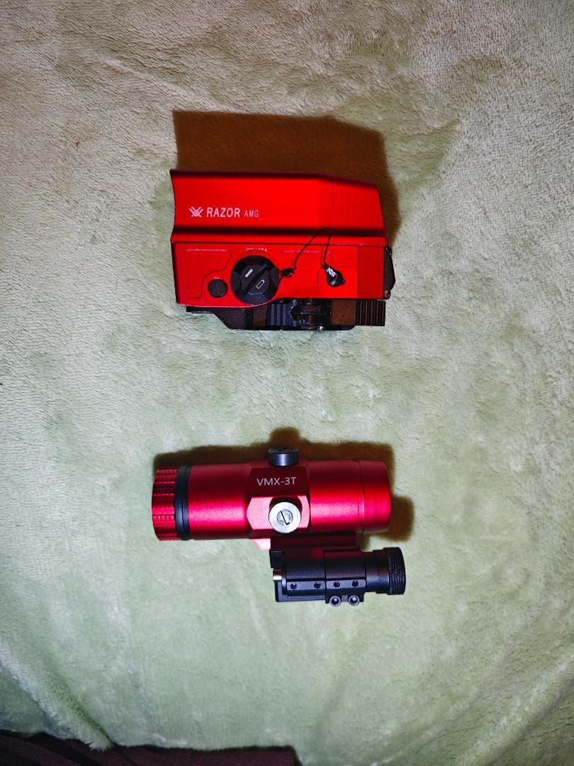 UH-1タイプ ドットサイト & VMX-3Tタイプ 3倍ブースターセット