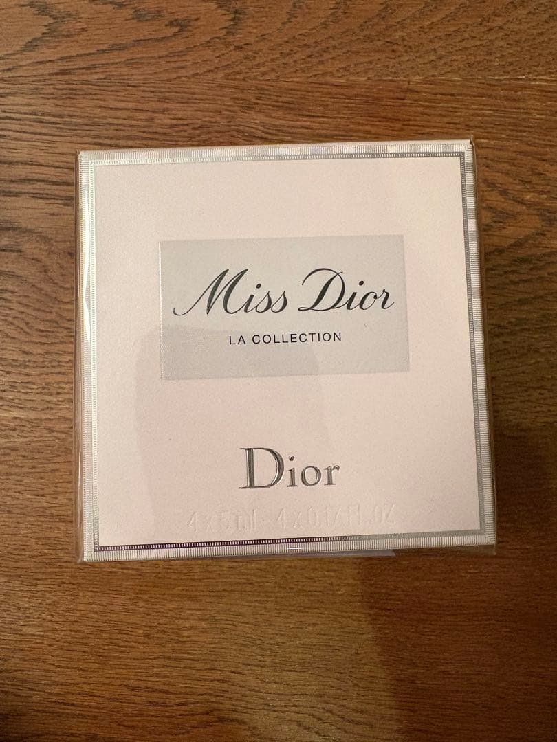 Dior Miss Dior LA COLLECTION ミニチュアコフレ Amazon | クリスチャン ディオール ミス ディオール ラ コレクション
