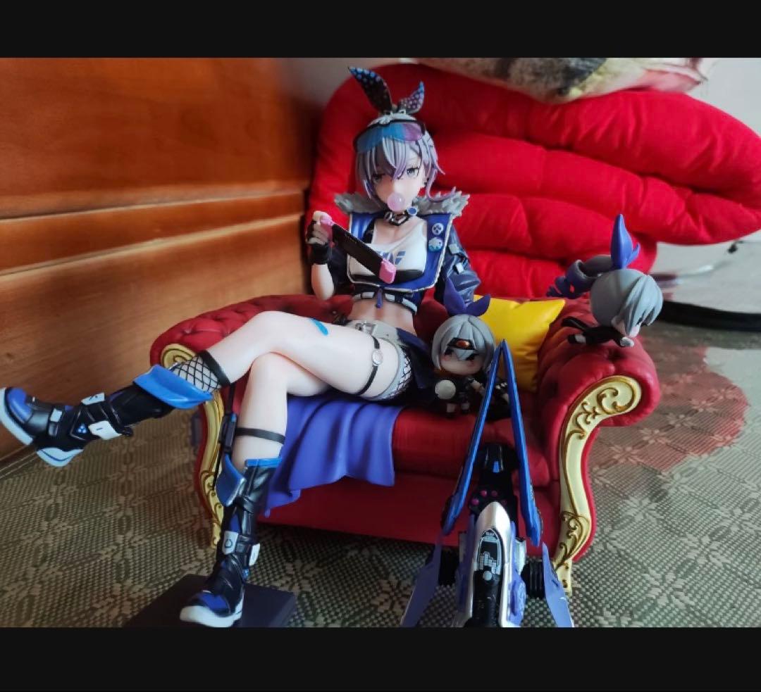 新品未使用　崩壊スターレイル　銀狼　フィギュア