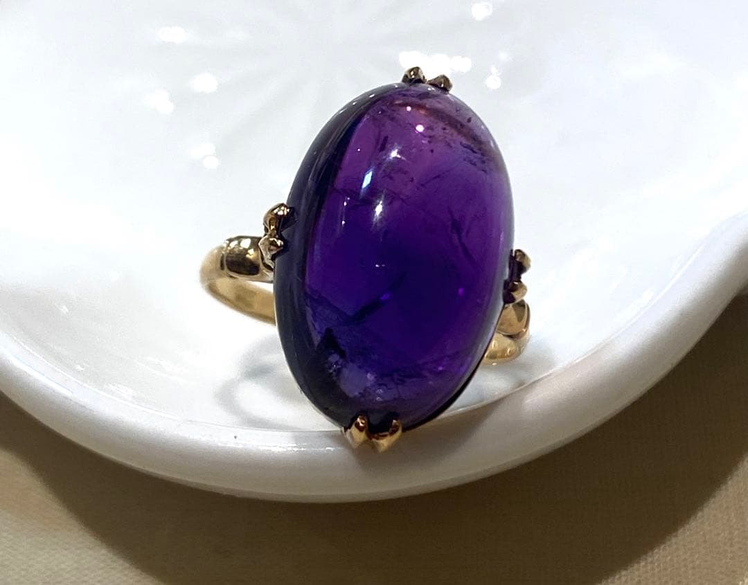 ニャン 昭和ジュエリー　18金　アメジストリング　11号