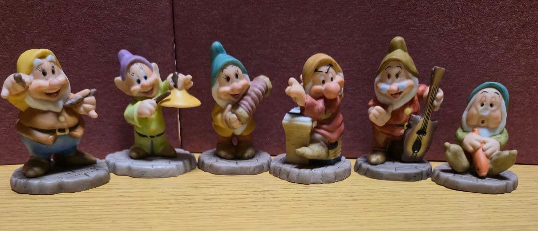 【加藤工芸】ディズニー七人の小人 フィギュア 6体セット 美品】白雪姫と7人の小人たち 加藤工芸 陶器 フィギュア ディズニー