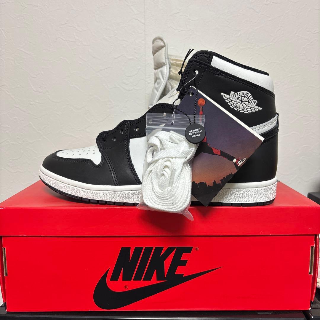 NIKE Air Jordan 1 High 85 白/黒