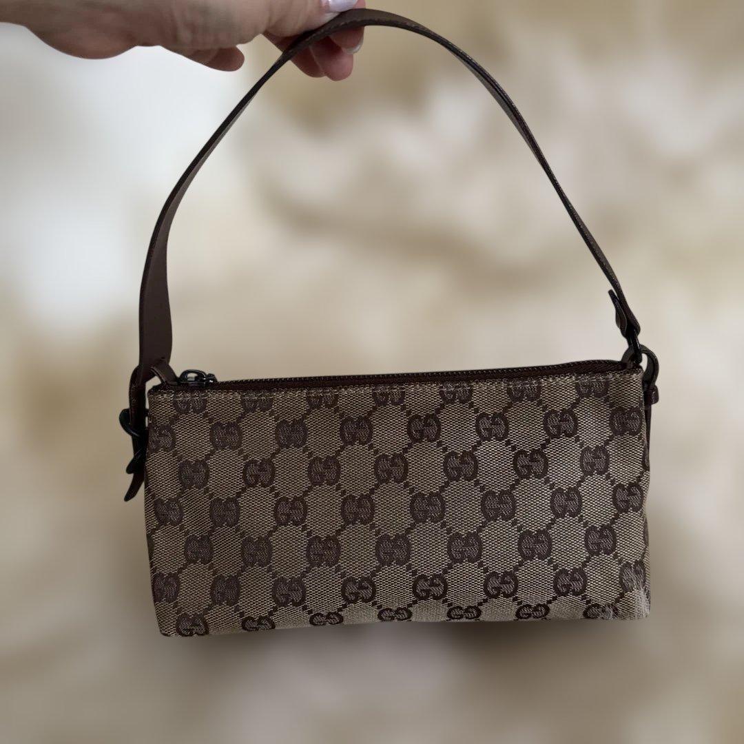 美品✨グッチ GGキャンバス アクセサリーポーチ ハンドバッグ