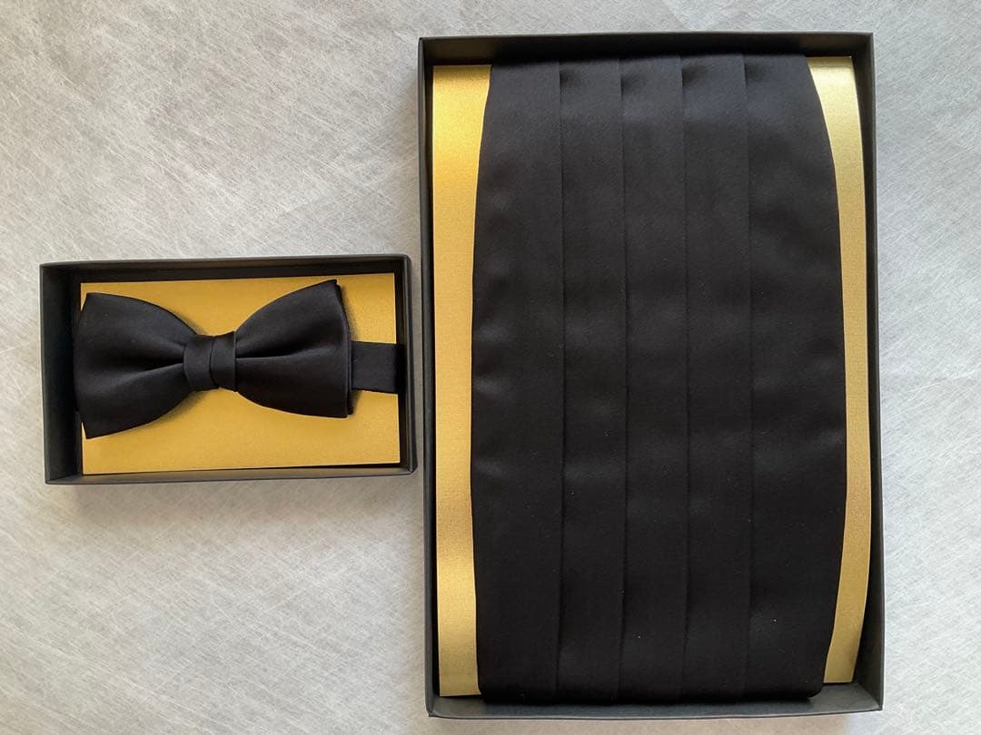 新品　日本製シルク蝶タイ＆カマーバンド 黒無地　Mサイズ 楽天市場】日本製カマーバンド&蝶ネクタイセット ブラック 本絹拝絹地