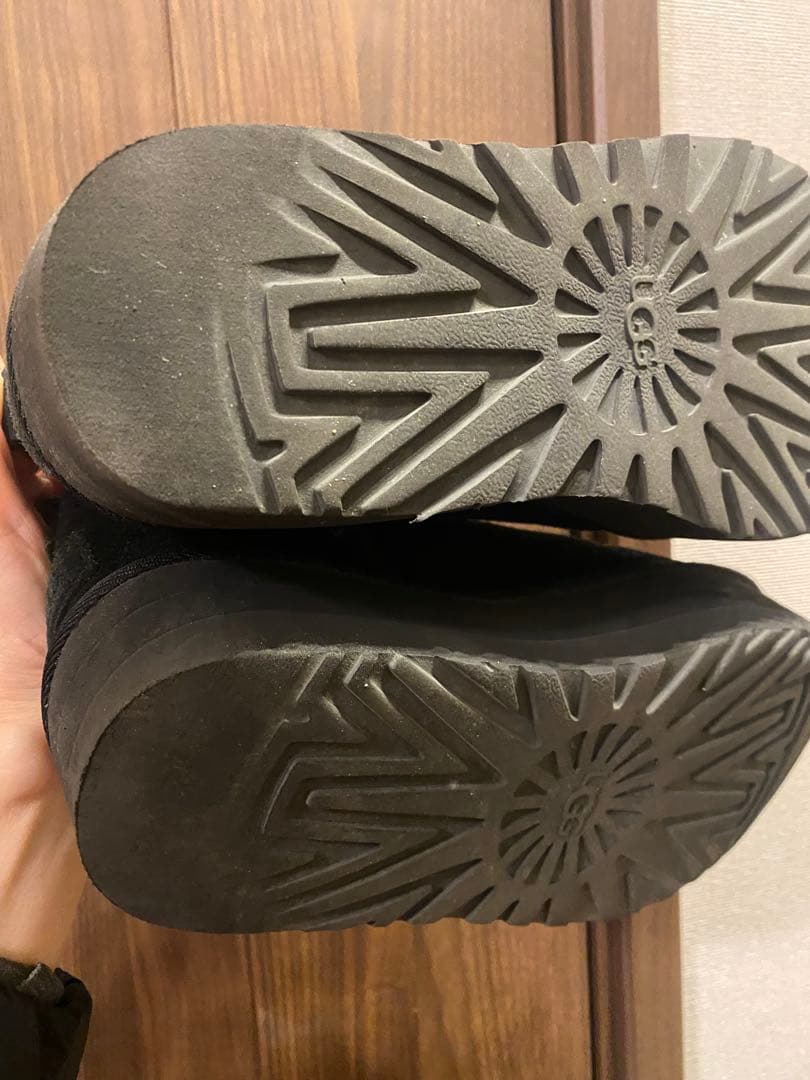 UGG CLASSIC ULTRA MINI PLATFORM ブラック 25