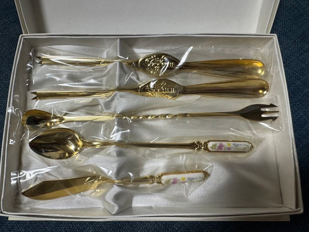 お値下げ‼️アズマ カトラリーセット 金メッキ 5点 - メルカリ