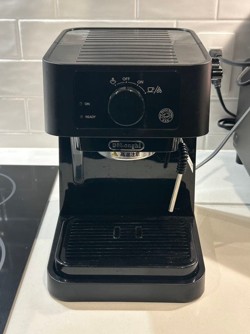 De'Longhi エスプレッソマシン ブラック