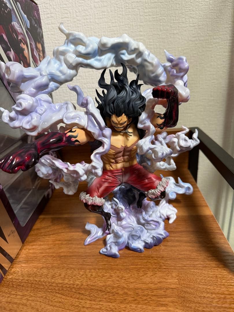 ワンピース POP maximum ギア4 スネイクマン ルフィ　フィギュア