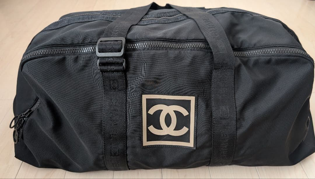 CHANEL ブラック ボストンバッグ　スポーツライン