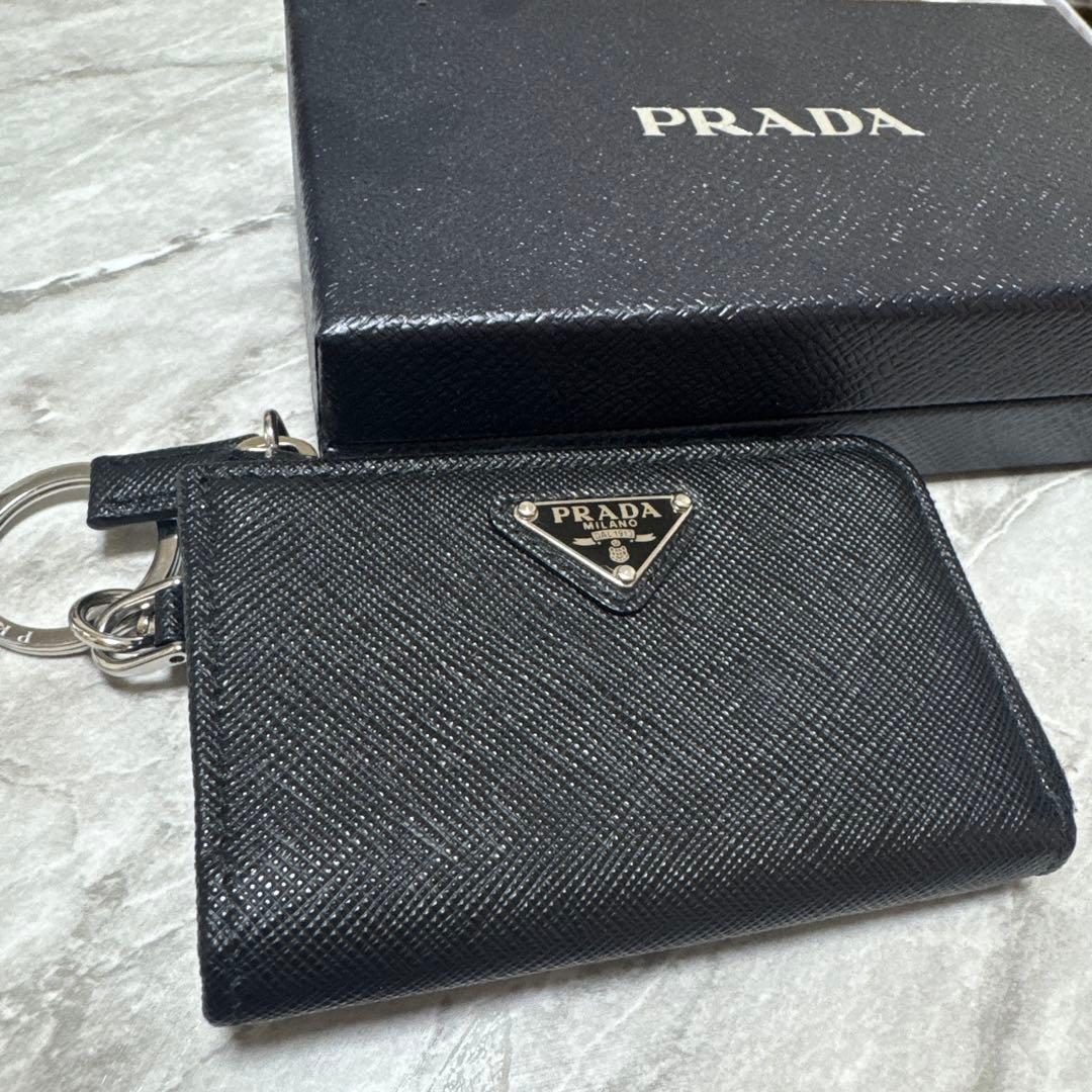 PRADA　プラダ　サフィアーノ　トライアングル　小銭ケース