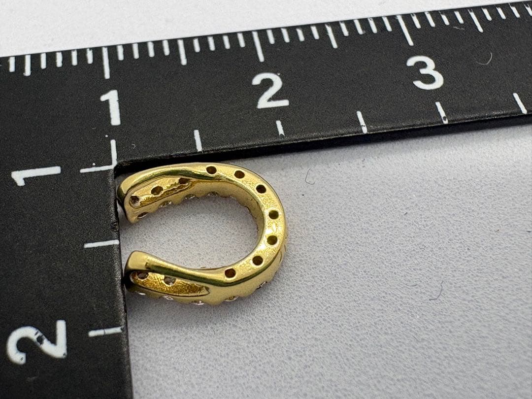 馬蹄 ネックレストップ k18 0.17ct刻印 - メルカリ