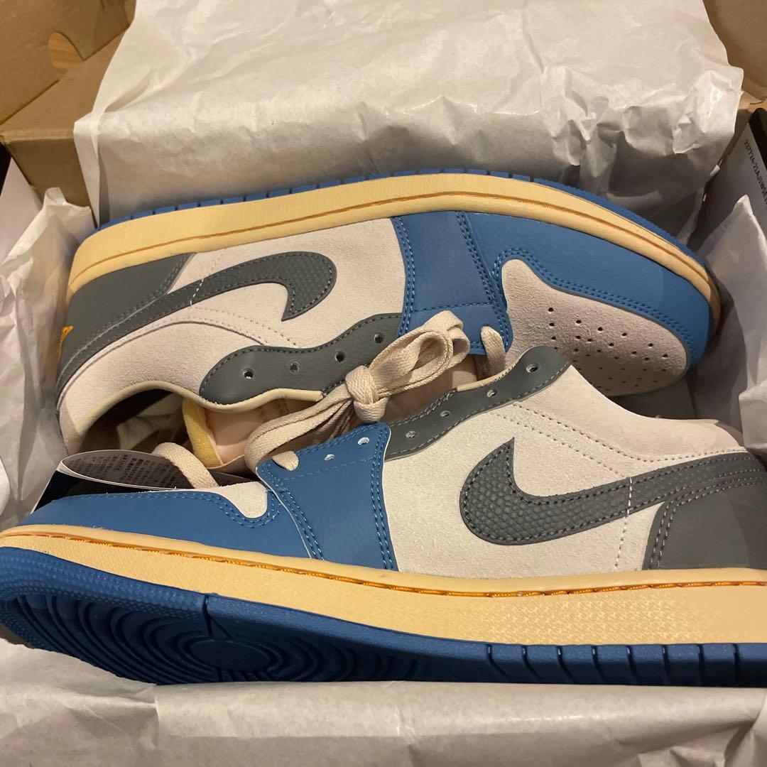 靴 Nike Air Jordan 1 Low SE Tokyo96 Nike Air Jordan 1 Low SE Tokyo 96 Dutch Blue Smoke Grey Sail