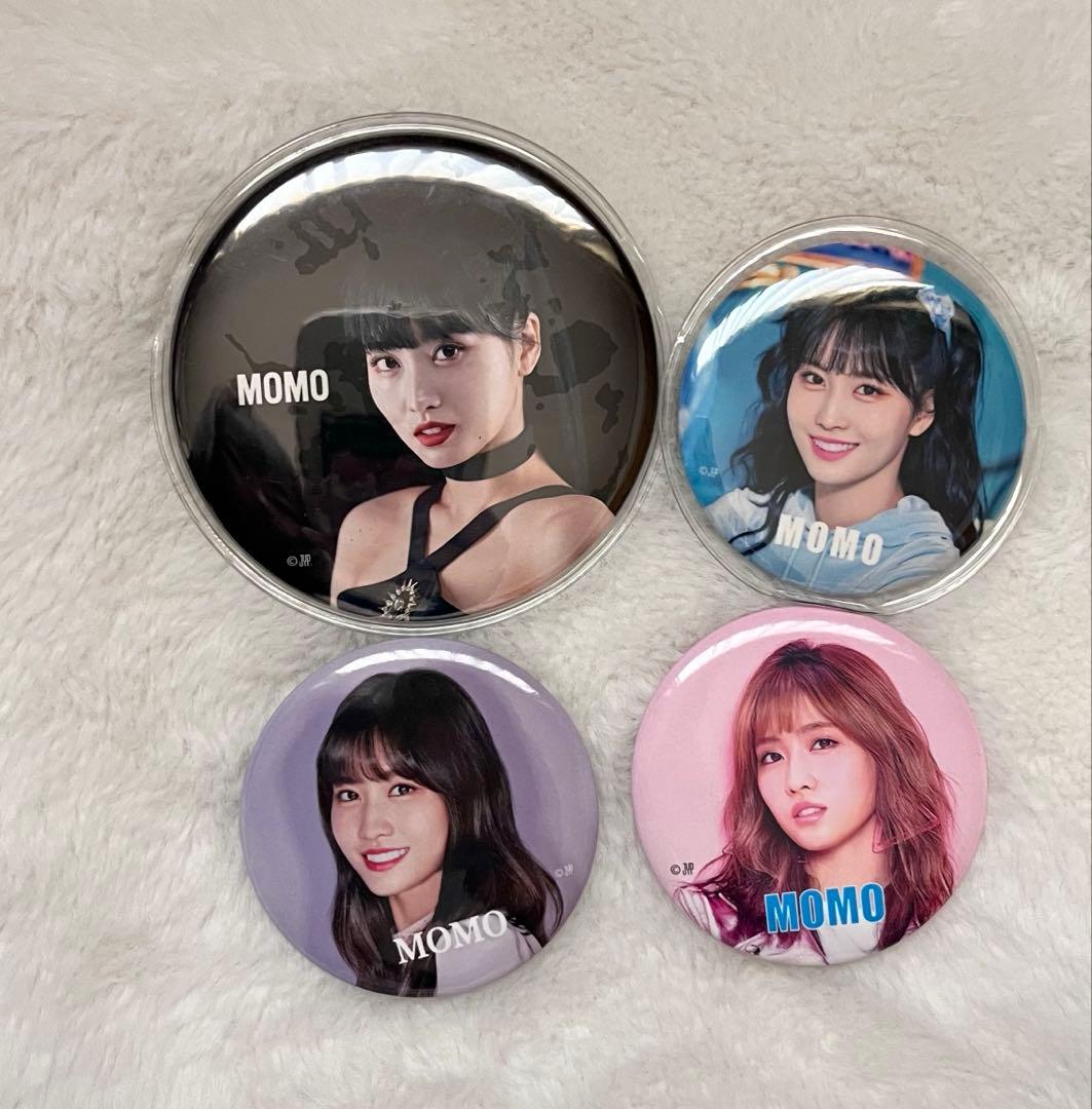TWICE モモ 缶バッジ セット売り - メルカリ