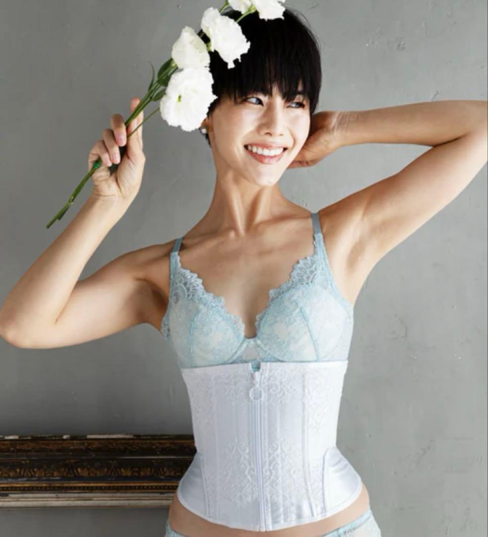 元鈴木さん　コルセット　Miss Grace (ミスグレース) 結婚　ダイエット