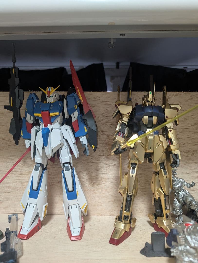MG ゼータガンダム & 百式 セット ガンダムベースにてガンプラ「ゼータガンダム」、「百式」、「ガンダム