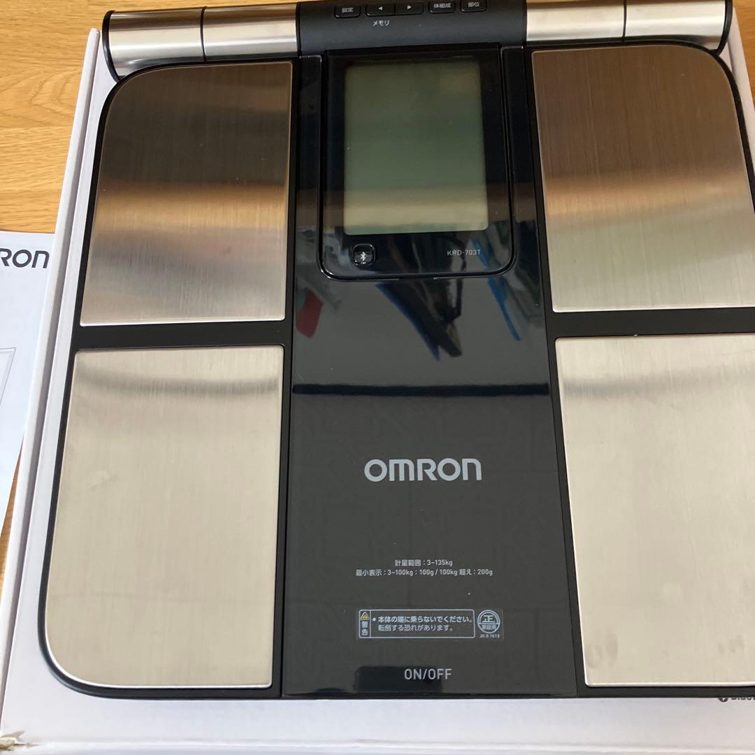 OMRON 体重体組成計　KRD-703T オムロン（OMRON） 体重体組成計 体重計 KRD-703T ブラック 両手両足