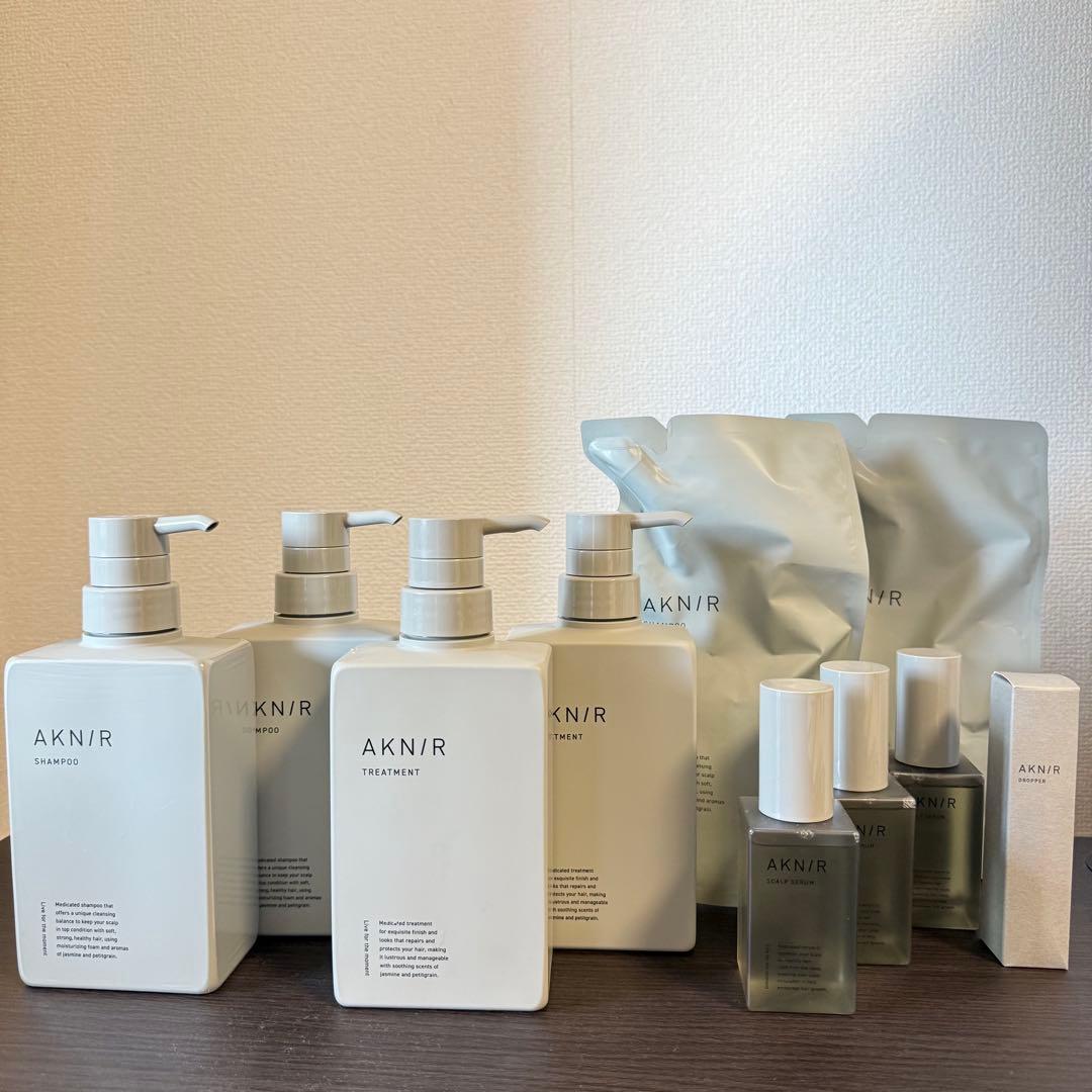 【アクニー】シャンプー・トリートメント・エッセンスセット！