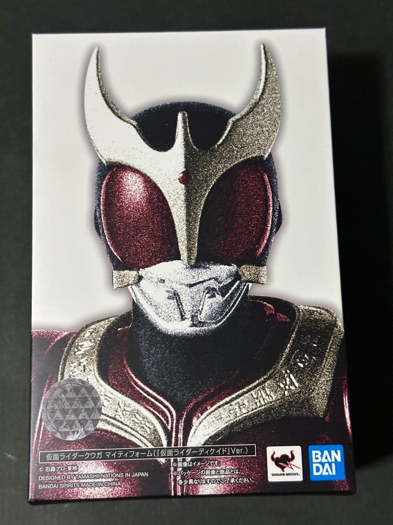 S.H.フィギュアーツ　真骨彫　仮面ライダークウガ マイティフォーム　ディケイド
