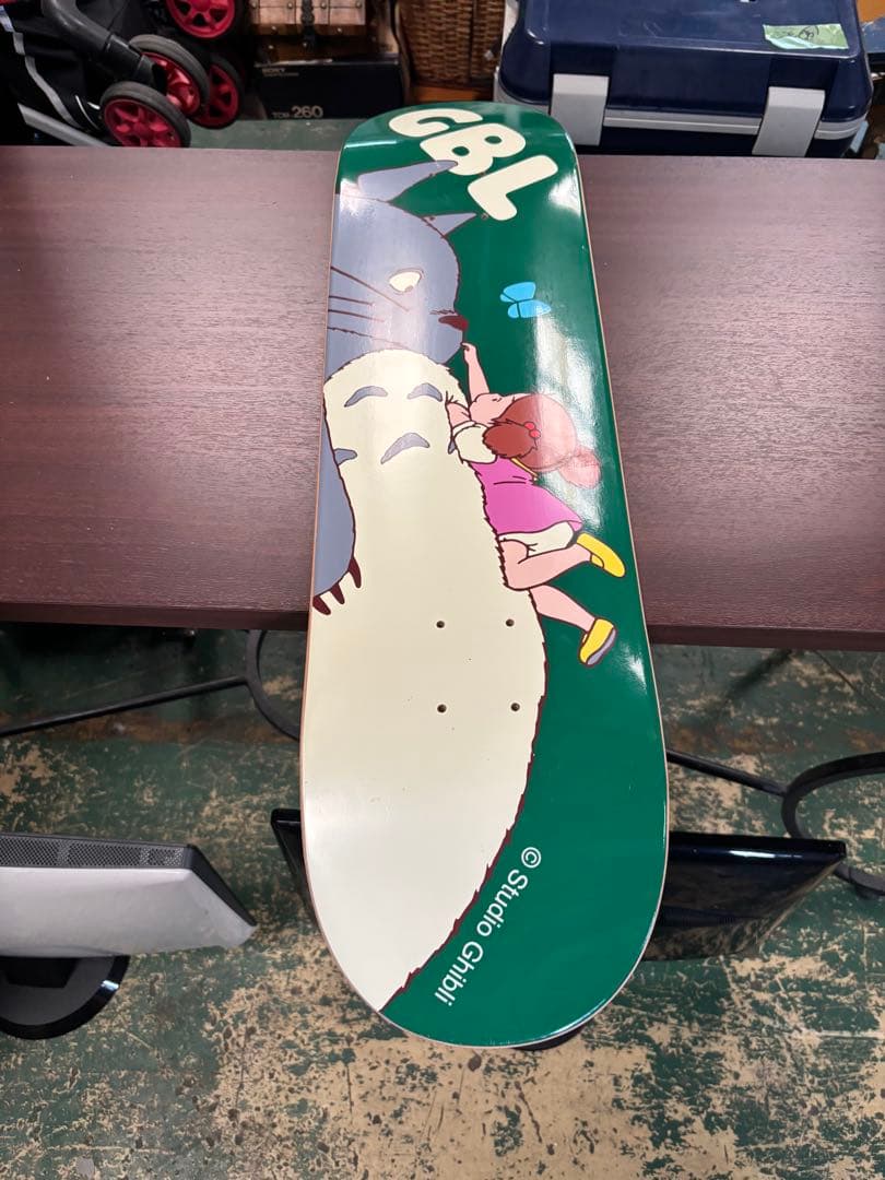 GBL ジブリ　となりのトトロ スケートボードデッキ　本日売り切り！早い者勝ち！ となりのトトロ スケートボードデッキ あなたトトロっていうのね! - GBL