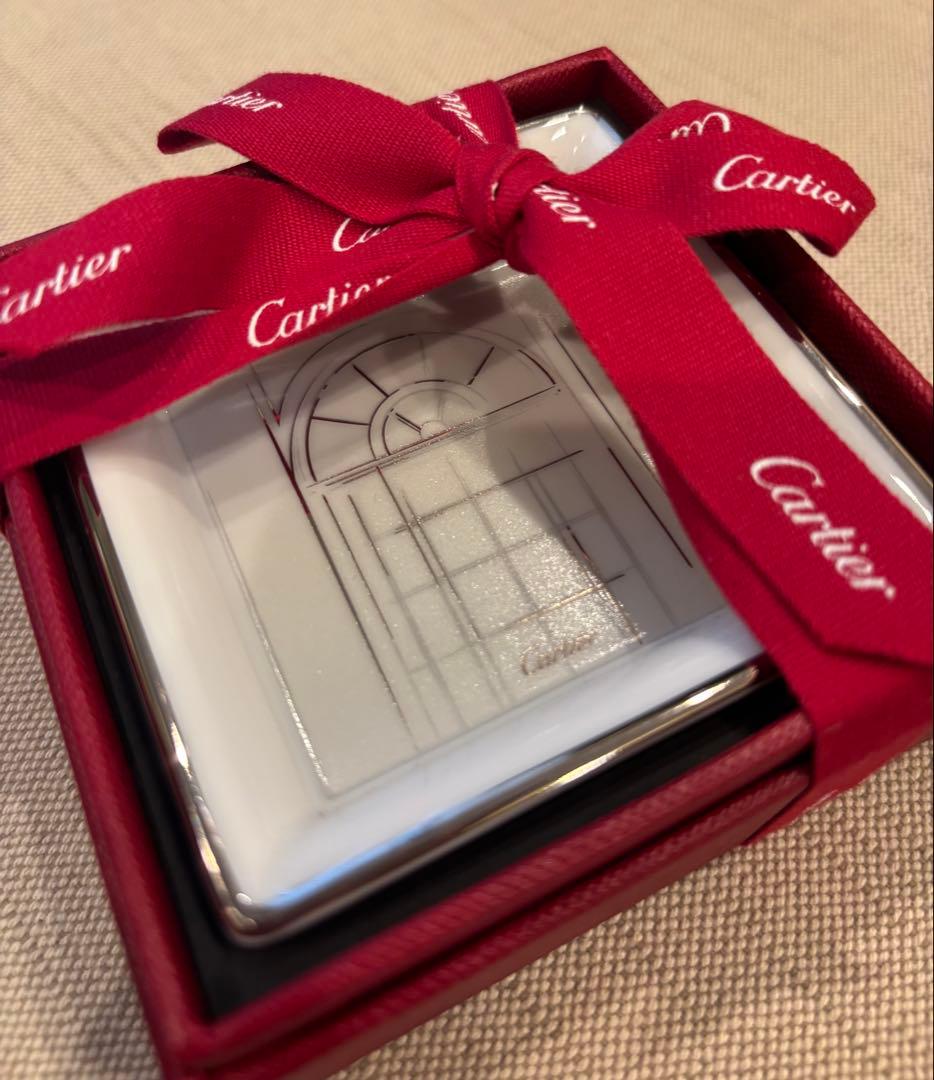Cartier インテリアトレイ 窓デザイン