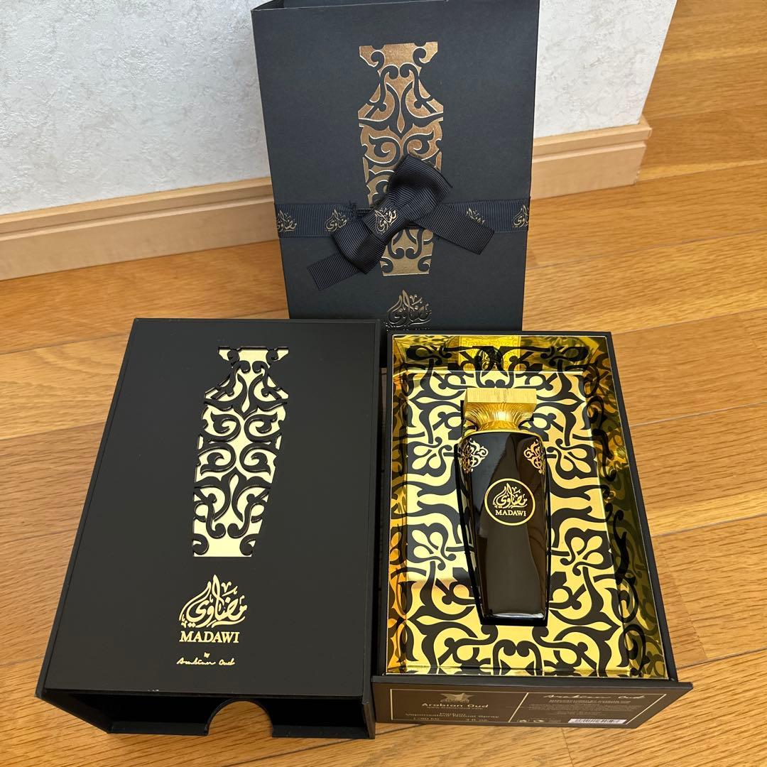 ARABIAN OUD MADAWI　未使用　香水