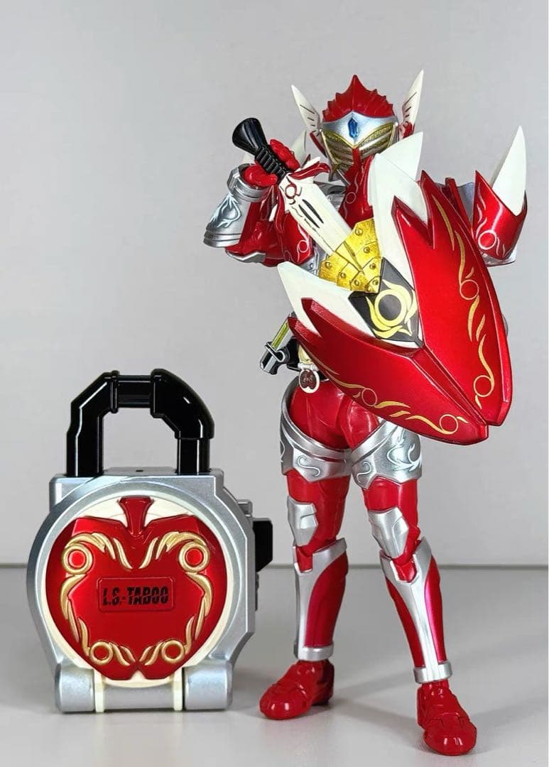 真骨彫規格カスタム　リンゴアームズ